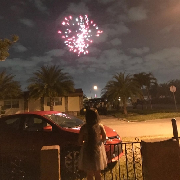 Meet your Posher, Aimee - Picture 1 of 1